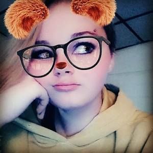 Meet your Posher, Brianna